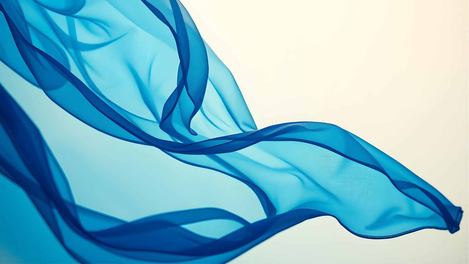 Combien de temps le parfum reste-t-il sur les vêtements ? Le guide de la tenue textile